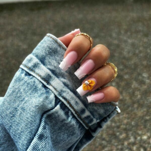 Fleurs acrylique Mini Rose Musquee